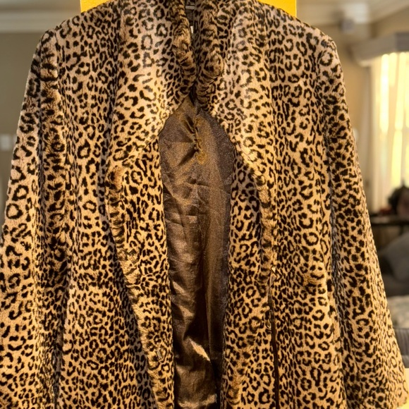 Calvin Klein Animal Print Jacket in Brown and Black Small - Picture 9 of 9